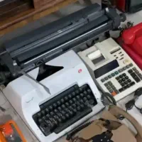 دستگاه تایپ قدیمی عتیقه