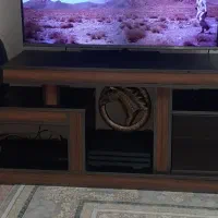 میز تلوزیون دورو سالم وتمیز|میز تلویزیون|کاشان, شهرک خاتم الانبیا (مسکن ملی کاشان)|دیوار