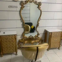 اینه کنسول و صندلی