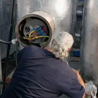 تاسیسات پمپ، جوش تانکر، آبگرمکن، برق، کولر