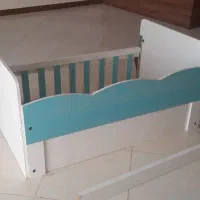 تخت کودک|تخت و صندلی بچه|اصفهان, ابر|دیوار