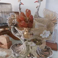 شاخه نبات مجسمه طاووس