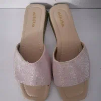 دمپایی|کیف، کفش، کمربند|حمیدیا, |دیوار