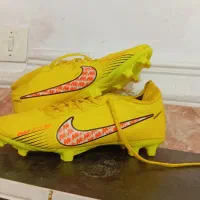 کفش فوتبال ۴۲|کیف، کفش، کمربند|شوشتر, |دیوار