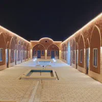 مجتمع اقامتی و گردشگری آریا کویر|خدمات پذیرایی، مراسم|کویرات, |دیوار