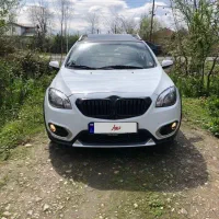 برلیانس کراس موتور بزرگ