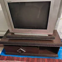 میز تلویزیون و تلویزیون 29اینچ سامسونگ