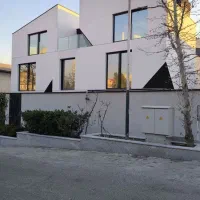 ویلایی-240-لوکیشن-تاپ
