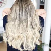 رنگ مو لایت آمبره کراتین بوتاکس هایلایت آموزش رنگ|خدمات آرایشگری و زیبایی|کرج, گوهردشت|دیوار