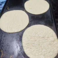 باگت و خمیر پیتزا