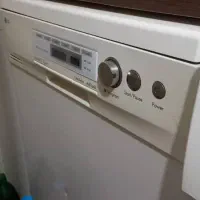 ماشین ظرفشویی