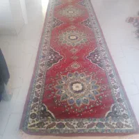 فرش کناره . پرده کرکره. آینه دکوری . یخچال سیلوان