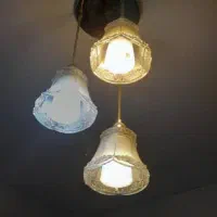 سه عدد آویز و لوستر