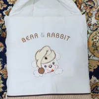 قنداق و تشک نوزاد