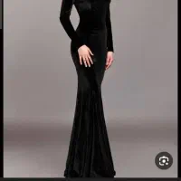 یک عدد لباس مجلسی