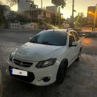 کوییک R
