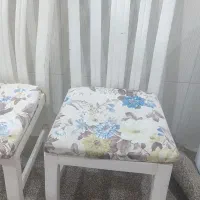 ۳ عدد صندلی چوبی