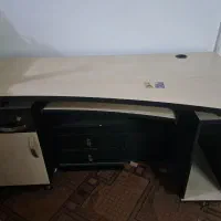 میز کامپیوتر
