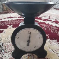 یک عدد ترازو آشپز خانه|سایر لوازم برقی|پرند, فاز ۶|دیوار