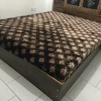 تخت دونفره باتشک