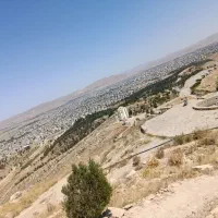 دنبال کار سرایداری،نگهبانی،و هرکاری..