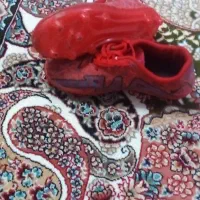یک جفت کفش سالن چمن برای فروش قیمت ۸۰۰تومان