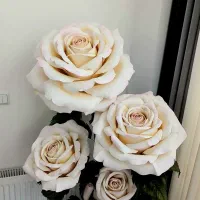 گل مصنوعی بزرگ