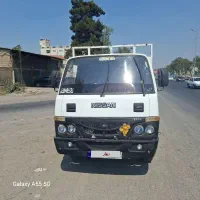 نیسان zf