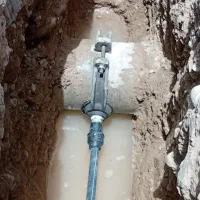 کشیدن انشعاب اب ازخط اصلی شاه لوله