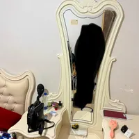 تخت اینه و کنسول پاتختی