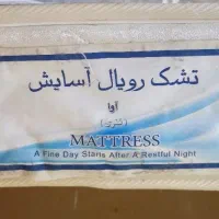 تخت خواب چوبی یکنفره سالم|تخت و سرویس خواب|تهران, تهرانسر غربی|دیوار