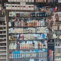 استخدام فروشنده لوازم آرایشی و بهداشتی