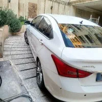 اریزو ۵ بسیار سالم و بدون رنگAT