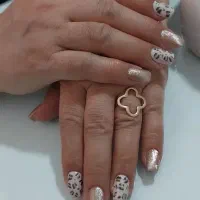 خدمات کاشت و ترمیم ناخن|خدمات آرایشگری و زیبایی|تهران, سردارجنگل|دیوار