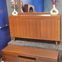 آینه و کنسول و میز تی وی