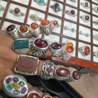 سلام فقط انگشتر شناس گرمی نیستن