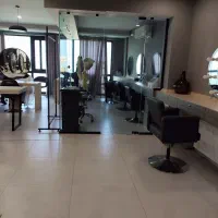 انجام تمام تراپی های لاین مو صافی واحیا واسکراب مو