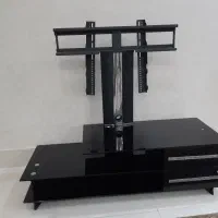 میز تلویزیون کاملا سالم و‌در حد نو