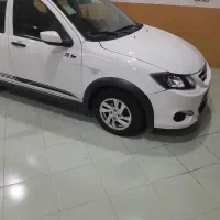 کوییک ار سفید مشکی ۹۹ در حد