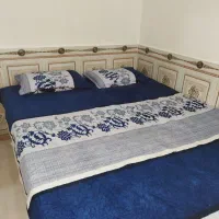 سوئیت-نزدیک-بازار-با-پارکینگ