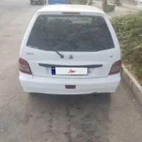 پراید۱۱۱ سفید مدل ۹۴ قیمت۷۰۰فروش فوری