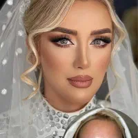 میکاپ‌ و شنیون  و زلف با ضمانت ماندگاری ۲۴ساعته