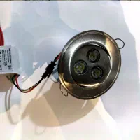 لامپ هالوژنی نوع نور مهتابی