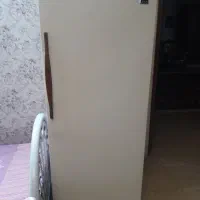 فریزر پارس ۷ کشو سالم بدون زنگ زدگی و رنگ رفتگی