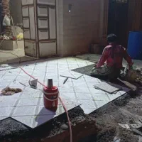 کاشی کاری، سرامیک کف و بدنه
