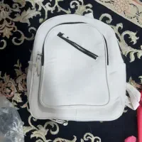 به علت جمع کردن مغاره چند عدد کیف