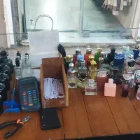 کانتر و ویترین عطر و ادکلن|فروشگاه و مغازه|کرج, گلشهر|دیوار