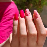 انجام خدمات ناخن|خدمات آرایشگری و زیبایی|شیراز, خلیلی|دیوار
