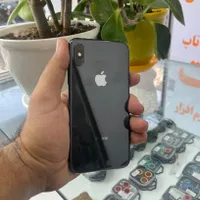 اپل iPhone X با حافظهٔ ۲۵۶ گیگابایت