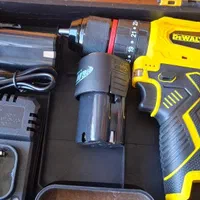 دریل شارژی براش لس دیوالت و ماکیتا|ابزارآلات|مرودشت, مختارآباد|دیوار